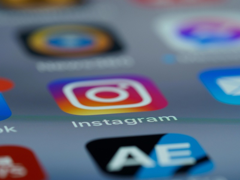 The Blueprint for a Stress-Free Weekly Social Media Routine