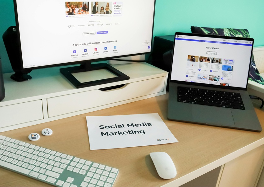 How to Stay Consistent on Social Media Without Feeling Overwhelmed